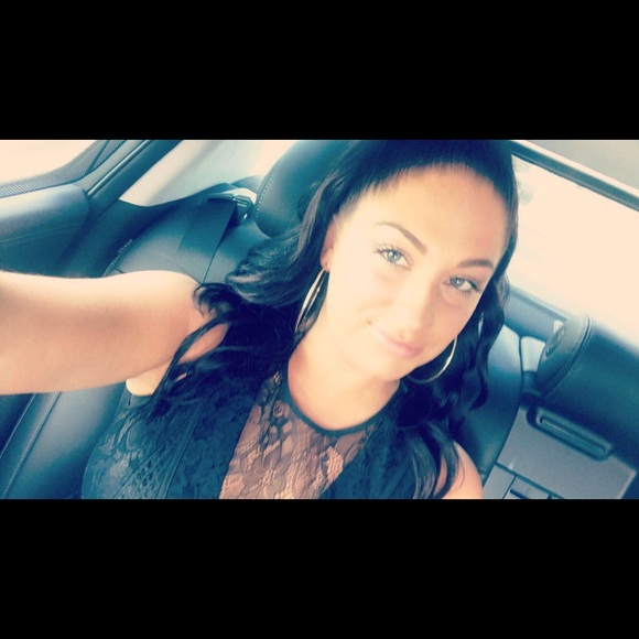 Meet your Posher, Melanie - Picture 1 of 1